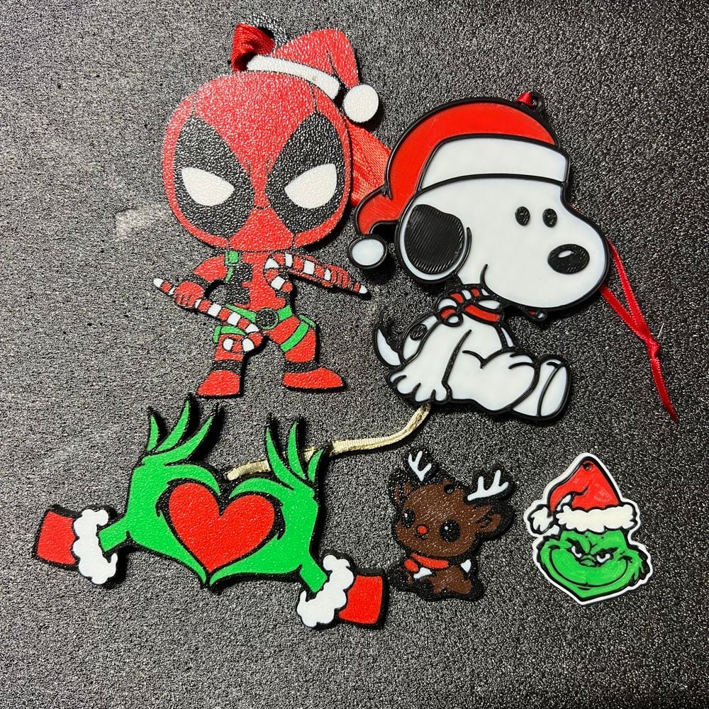 5 pack Santa-pool and other assorted 3D printed ornaments